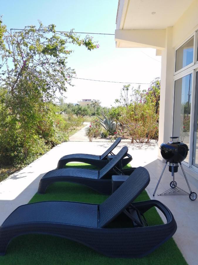 Spacious Beach House Theologos المظهر الخارجي الصورة