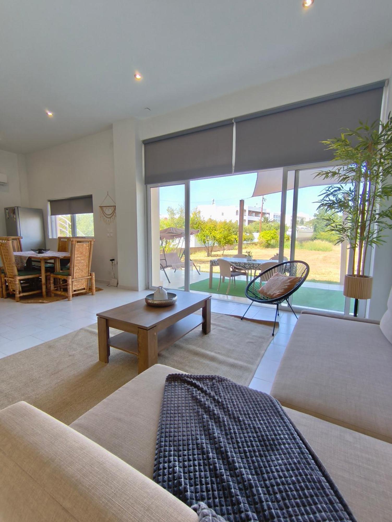 Spacious Beach House Theologos المظهر الخارجي الصورة