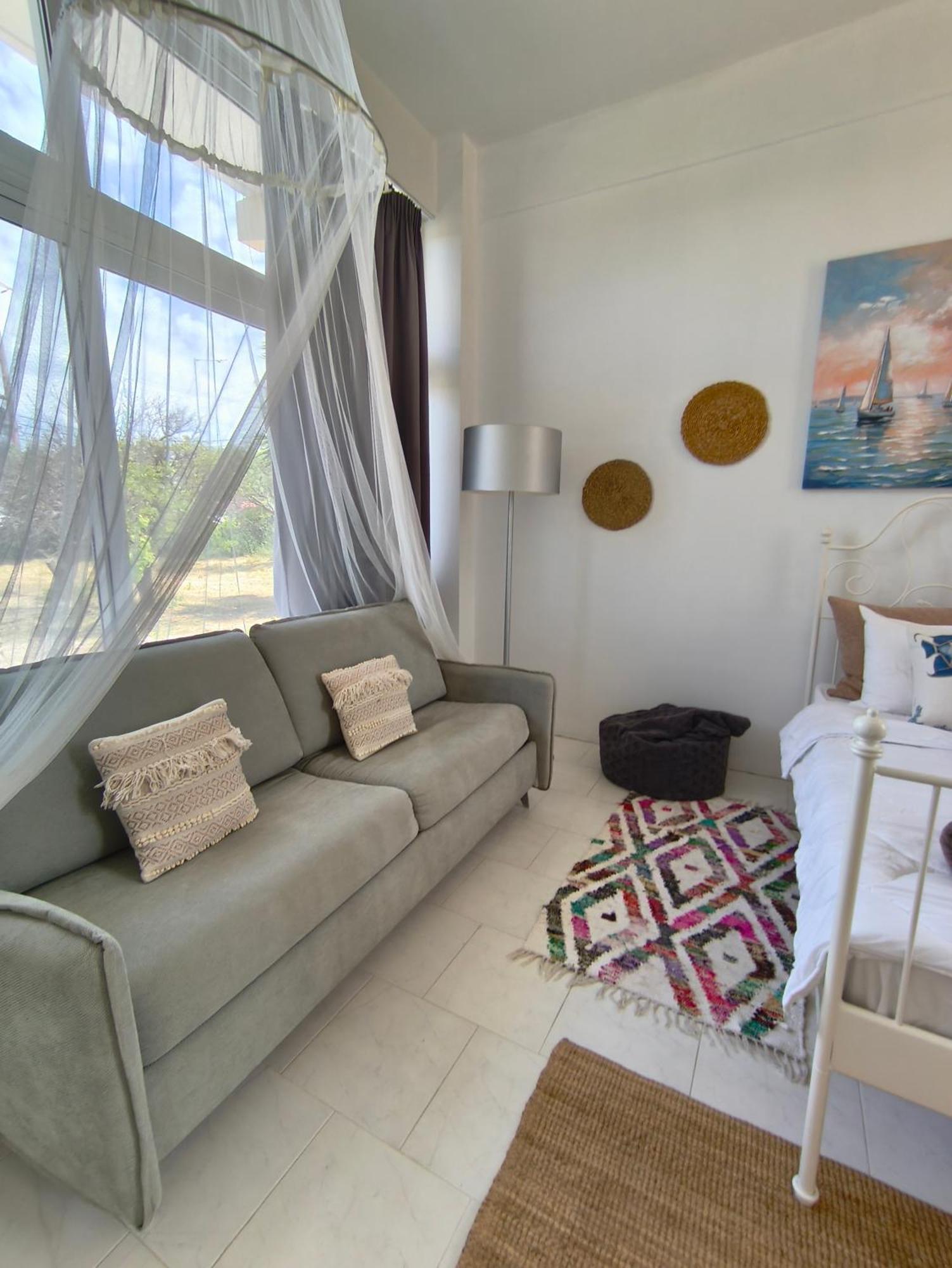 Spacious Beach House Theologos المظهر الخارجي الصورة