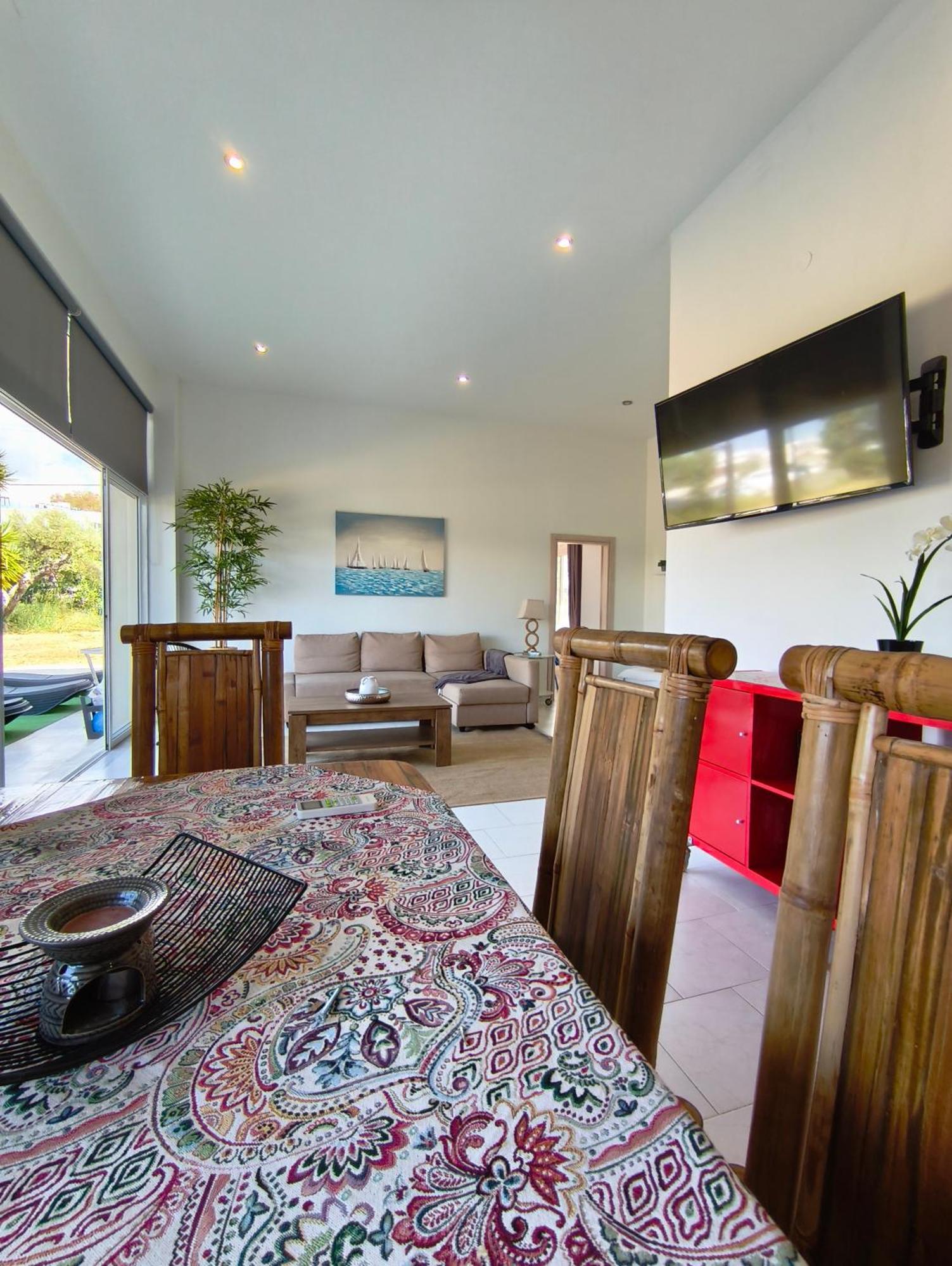 Spacious Beach House Theologos المظهر الخارجي الصورة
